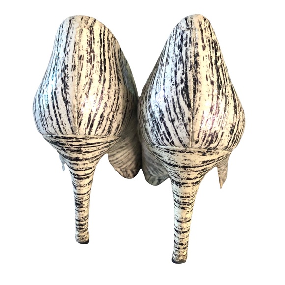 Enzo Angiolini Black & White Pump Peek Toe Heels 8 - Picture 4 of 9